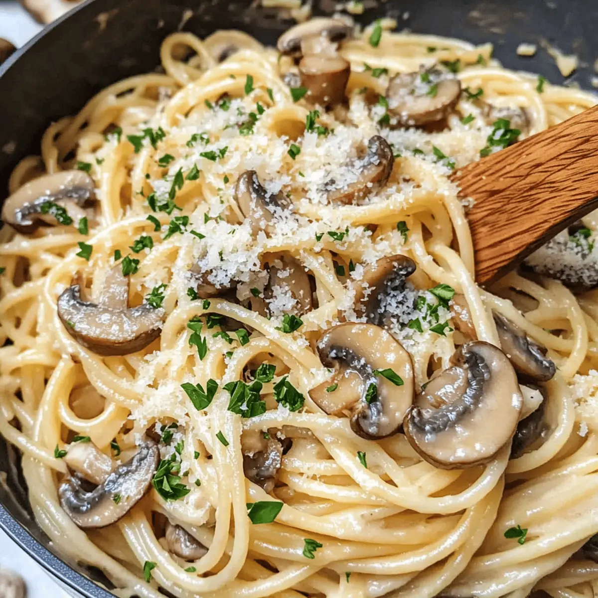 Einfache Pilz Knoblauch Spaghetti in 20 Minuten