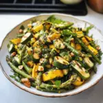Gegrillter Zucchini- und Spargel-Salat