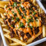 Koreanischer Stil In-N-Out Geladene Tier-Pommes