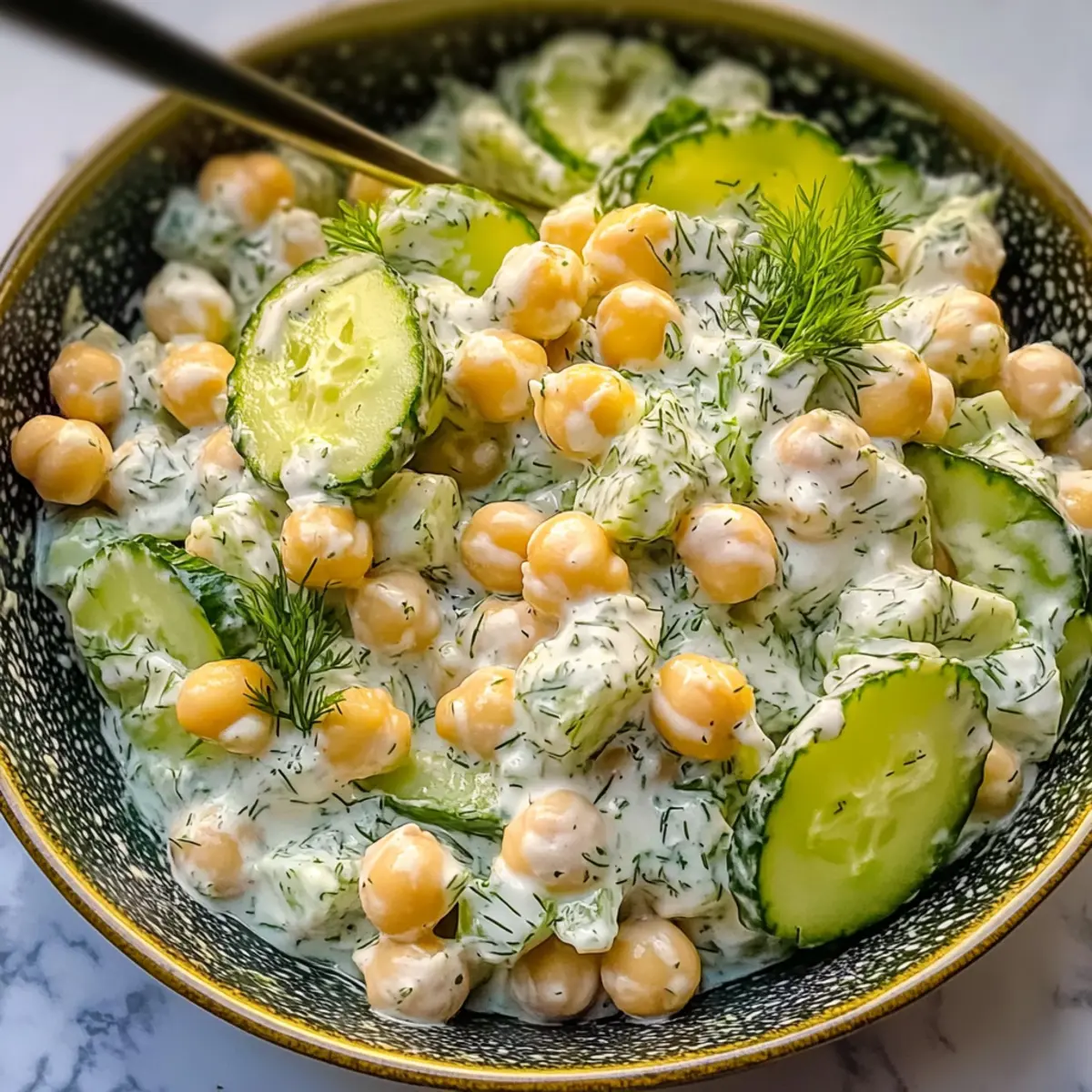 Kichererbsensalat mit Tzatziki für jeden Tag